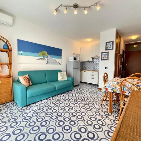 Apartment Comfy With Pool And Terrace *